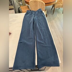 Lululemon softstreme pants size 2